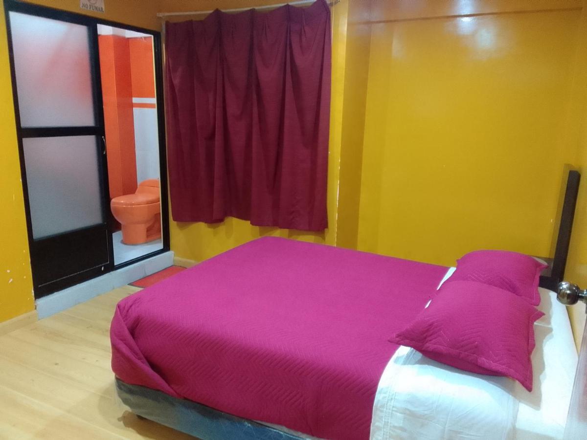 Hostal Sin Fronteras Uyuni Kültér fotó