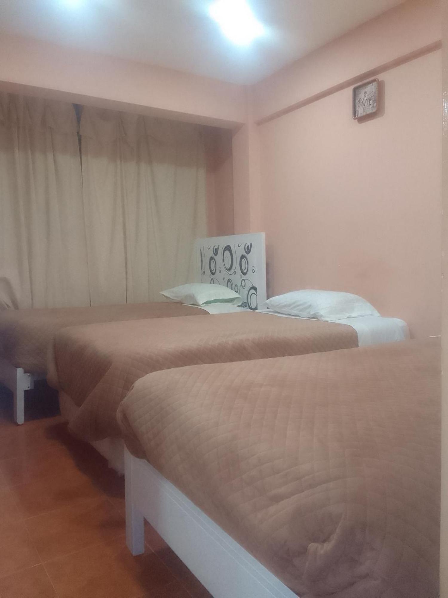 Hostal Sin Fronteras Uyuni Kültér fotó